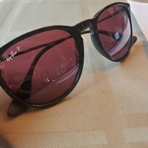 Ray-Ban Erika Classic Polarized Mirror + Black